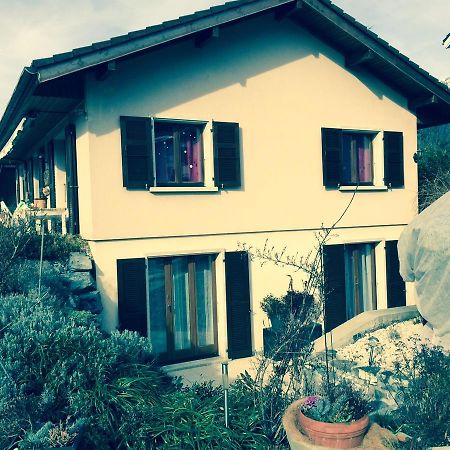 Bnb Parisod Aigle Exterior foto