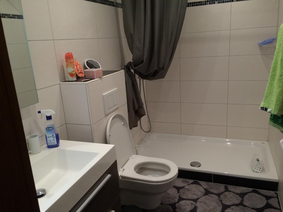 Bnb Parisod Aigle Exterior foto