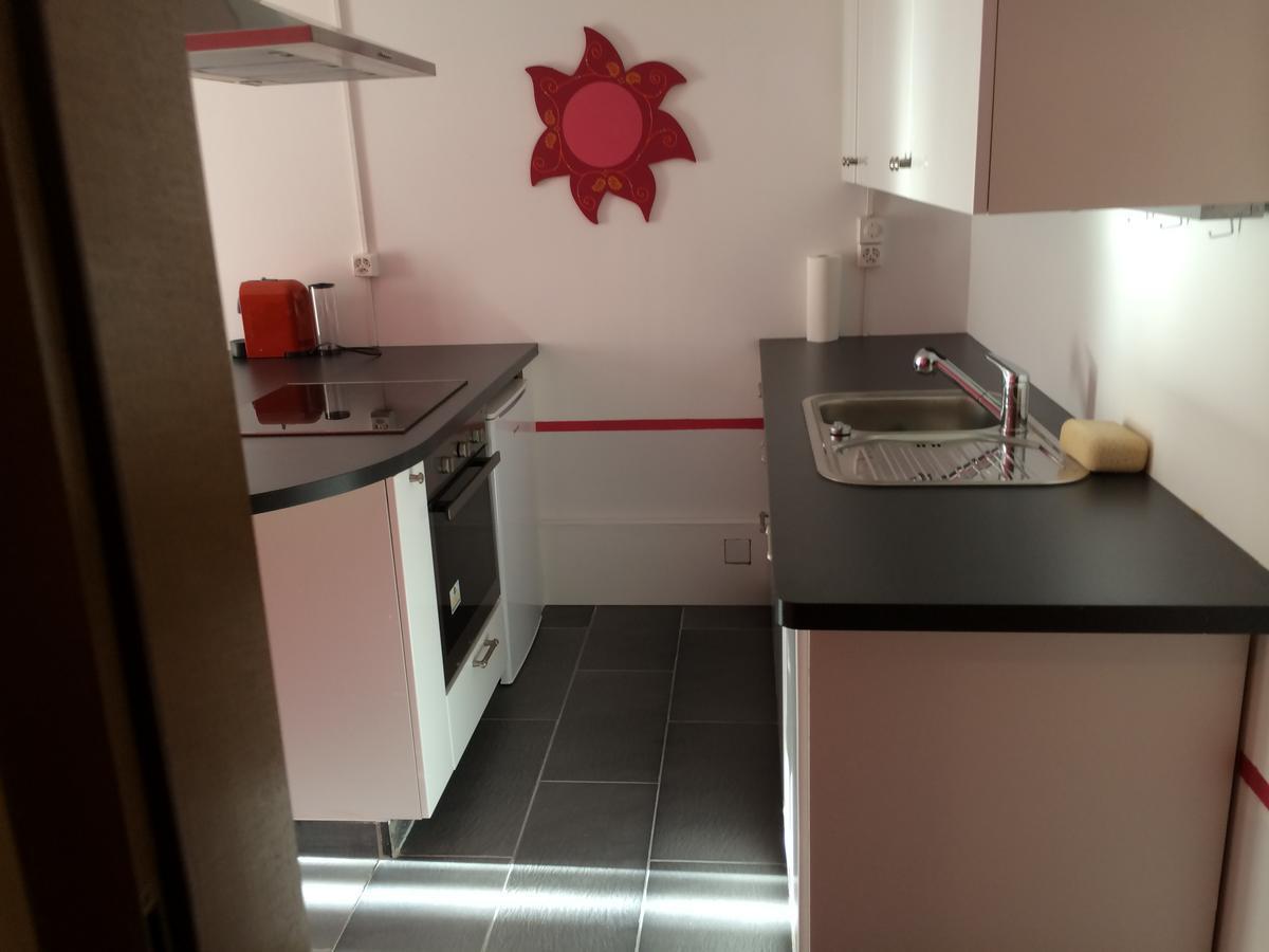 Bnb Parisod Aigle Exterior foto